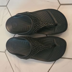 Crocs Sloane Flip Flops, Sz 6